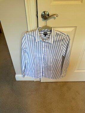 Talbots classic blue and white striped shirt like new